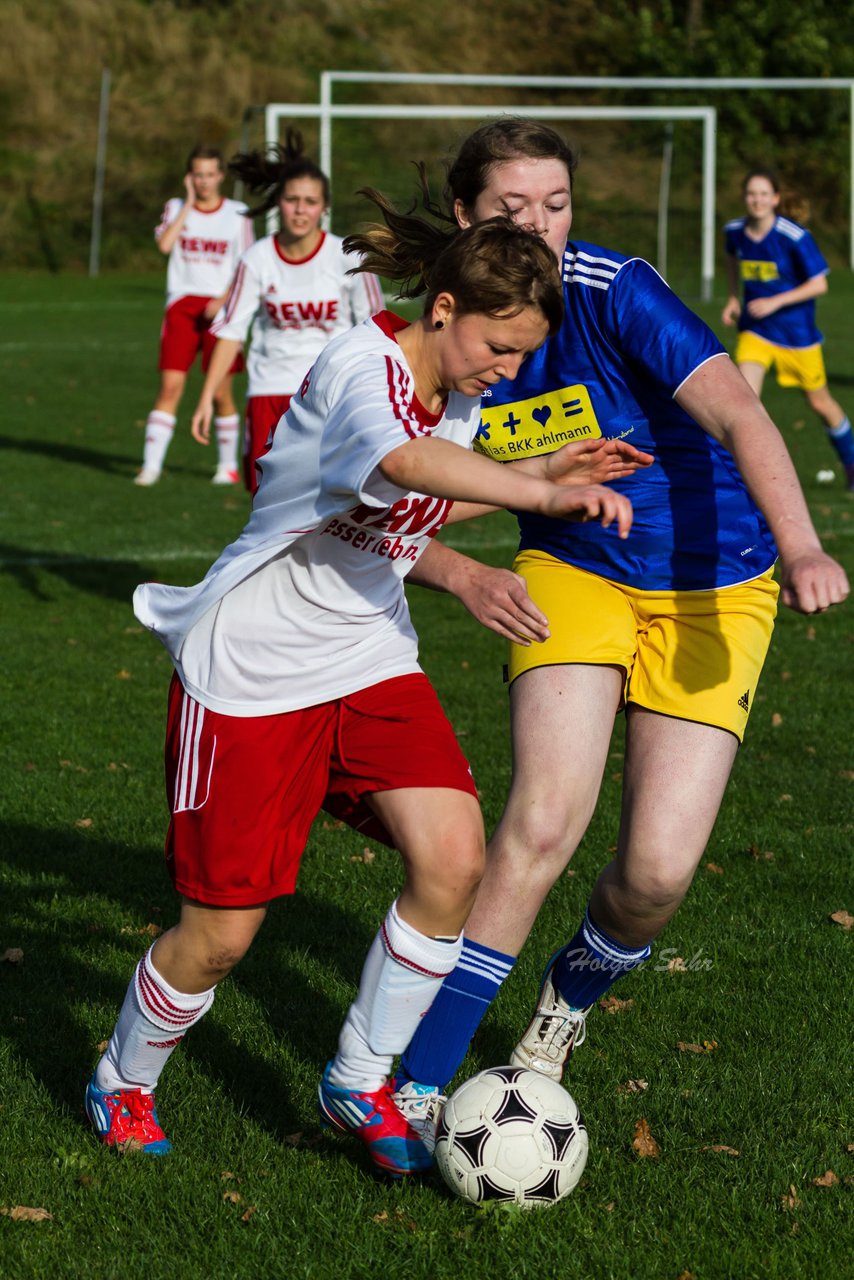 Bild 305 - B-Juniorinnen TSV Gnutz o.W. - TuS Tensfeld : Ergebnis: 3:2